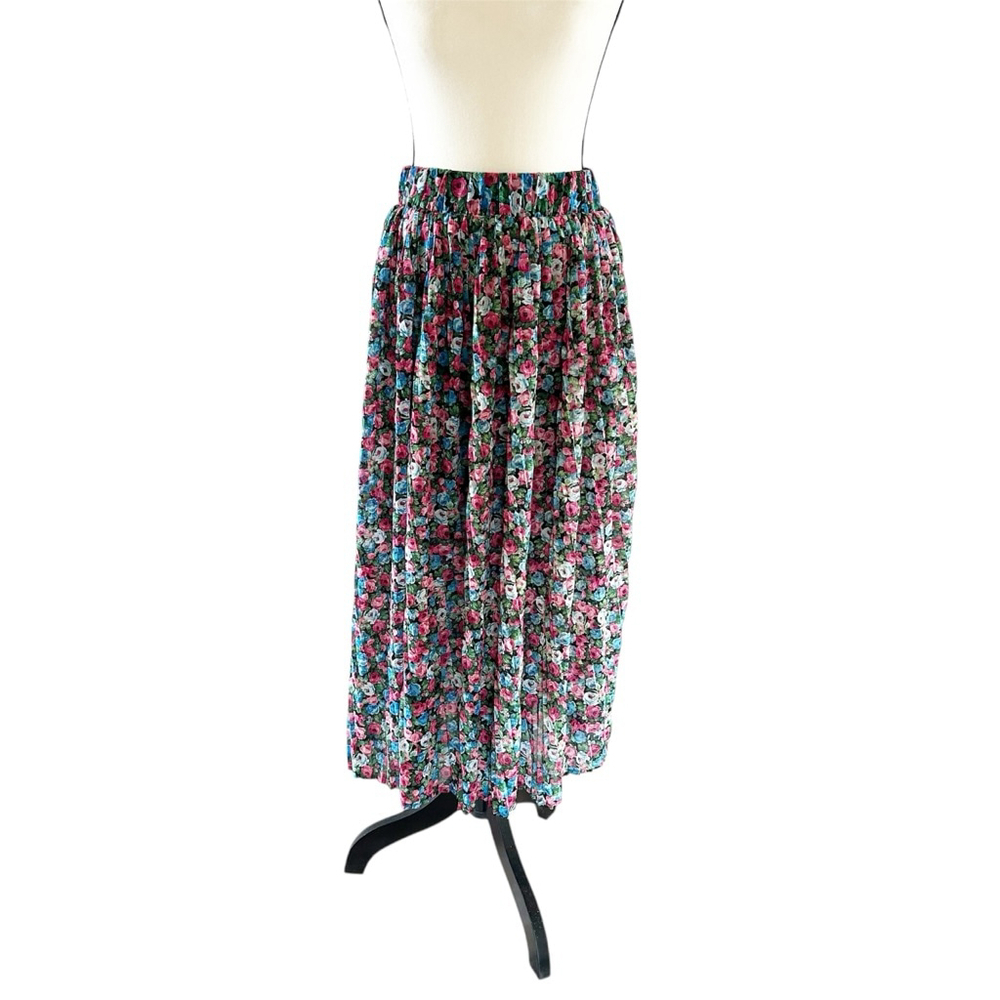 Suzy Shier Flowy Floral Skirt Size S Summer Spring Girl-Era Stretch Waist